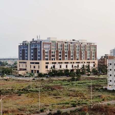 Sanjiva Suites Calcutta  Esterno foto