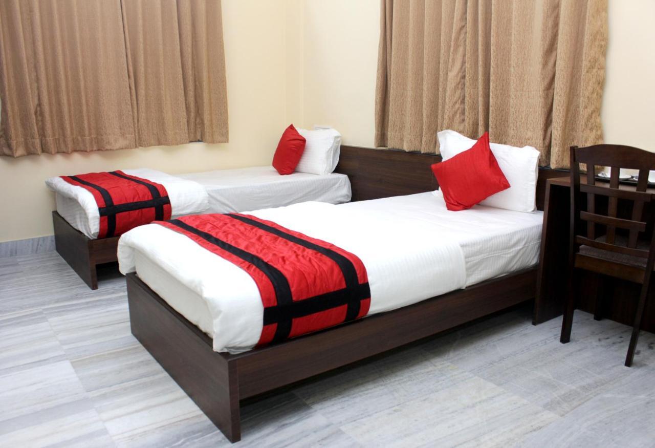 Sanjiva Suites Calcutta  Esterno foto