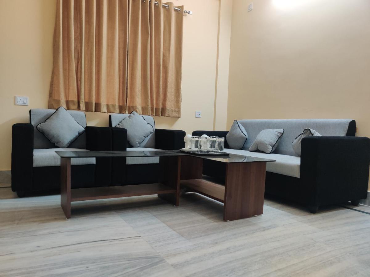 Sanjiva Suites Calcutta  Esterno foto